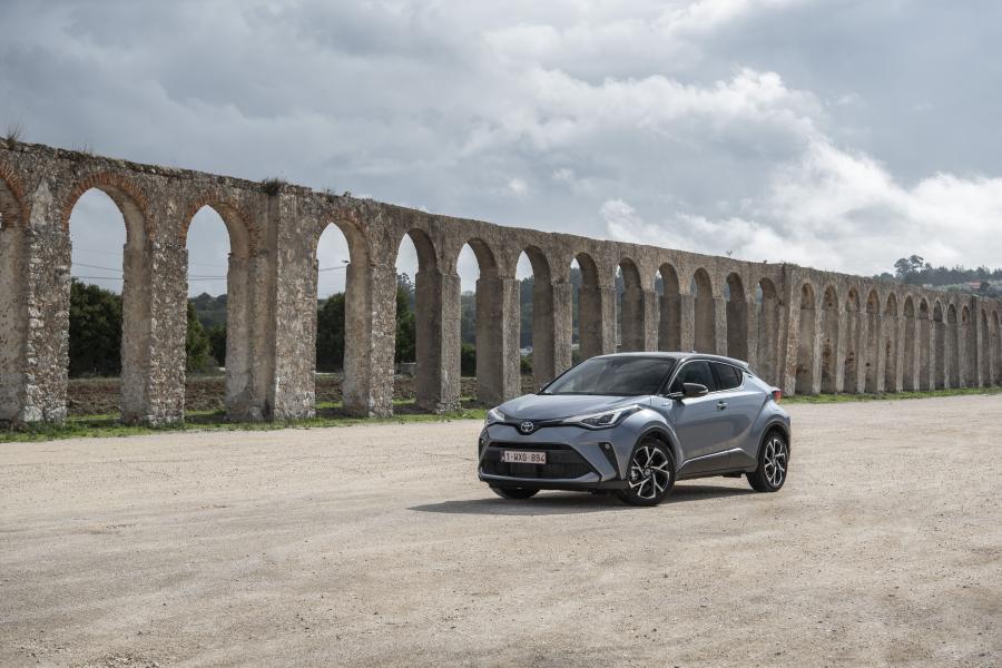  Toyota C-HR Hybrid 2019 года  (WW) (фото 135 из 174)